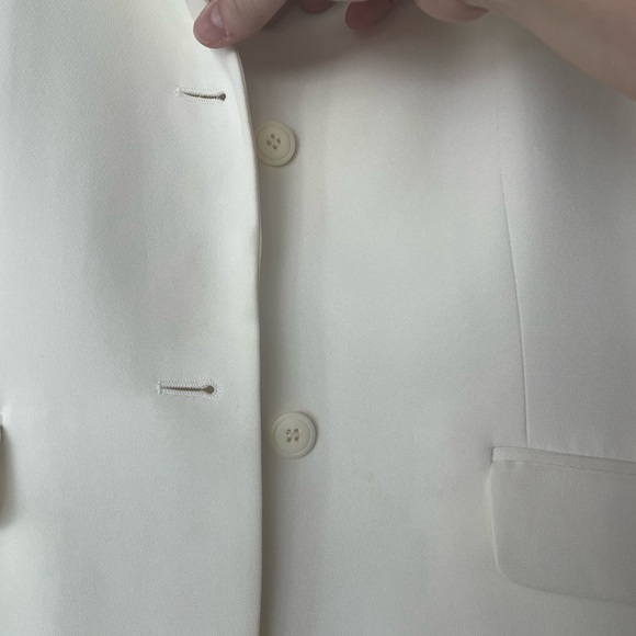 Casual Corner White Blazer - Picture 3 of 7